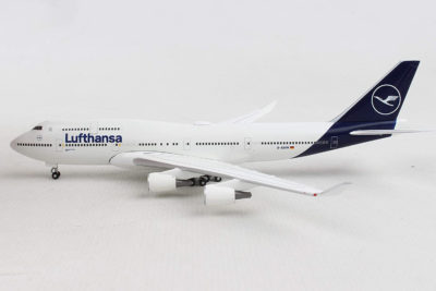 herpa 532761 – Boeing 747-400, Intercontinental, Lufthansa Doppeldecker, Wings, Modell Flugzeug, Flieger, Modellbau, – Bild 4